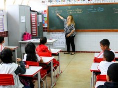 Prefeitura de Anápolis realiza concurso para professores  