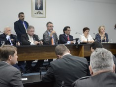 Bia de Lima participa de sabatina na Assembleia Legislativa 