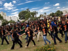 Presença da mãe de Marielle Franco marca a 19ª edição do Abraço Negro em Goiânia 