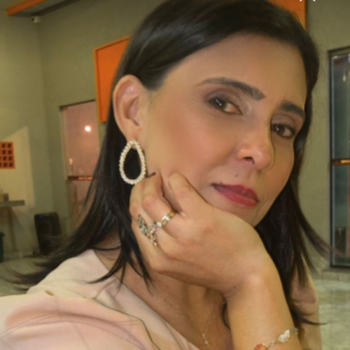 IVANIA APARECIDA