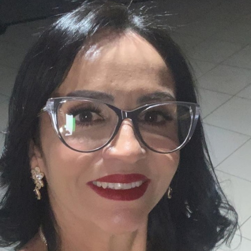 LUCIANA ARAUJO