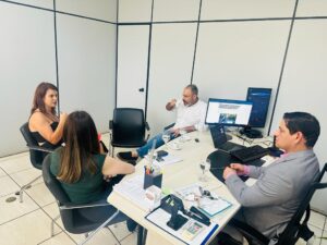 dministrativos/as de Goiânia: Plano de Carreira em Pauta