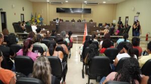 Em Assembleia, trabalhadores/as em Educação de Aparecida de Goiânia, deliberam importantes pautas