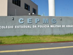 Governo Federal encerra programa de escolas cívico-militares