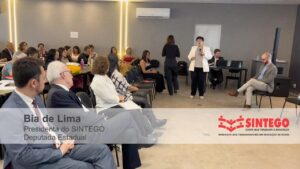 Na SEDUC, presidenta Bia de Lima participa de evento que visa formação de professores/as