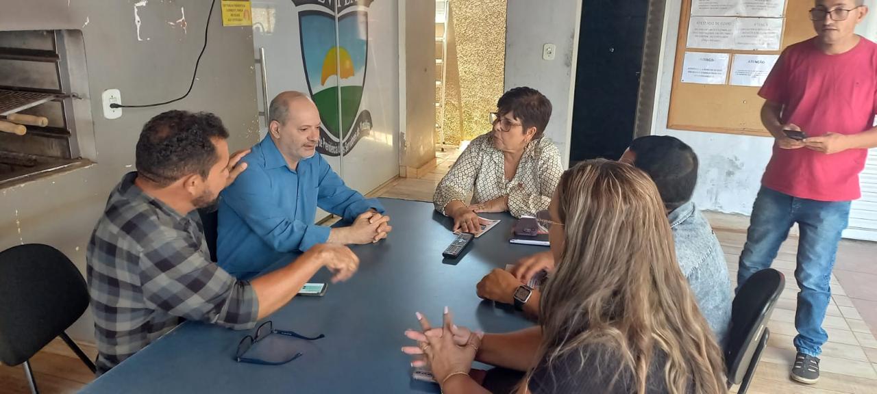 Em Planaltina, Bia dialoga com trabalhadores/as e instituto de previdência municipal