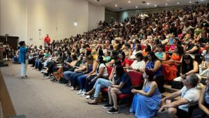 Luziânia avança na valorização da Educação com novos planos de carreira e reajustes salariais