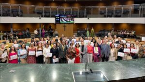 Na Alego, Administrativos/as da Educação são homenageados/as
