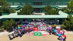 Em uma só voz, Aposentados/as da Educação exigem o fim dos 14,25%