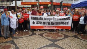 SINTEGO vai às ruas cobrar pautas dos/as Aposentados/as