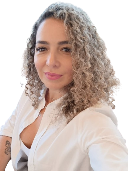 Juliana_Raquel-removebg-preview