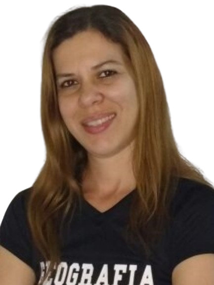 Vanúcia_Moreira-removebg-preview