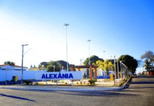 Professores/as de Alexânia em estágio probatório têm direito às férias de julho